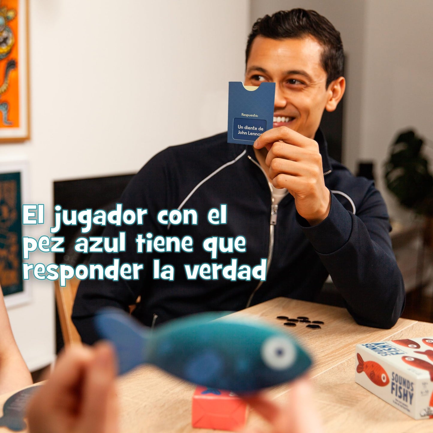 Mercurio - Chao Pescao! | Juego de Preguntas y Respuestas Falsas |Incluye 100 Cartas de Preguntas a Doble Cara, 8 Fichas de Puntos y 1 Dispensador de Cartas| para 3 a 6 Jugadores