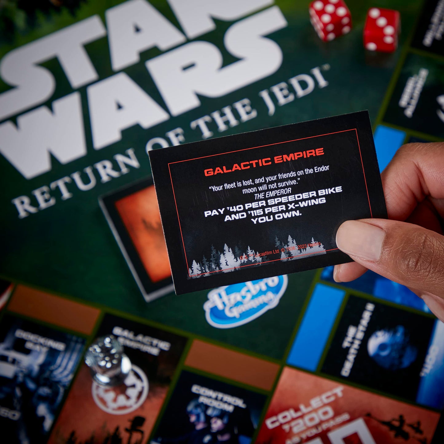 Monopoly Hasbro Gaming: Star Wars of The Jedi - Juego de mesa para 2-6 jugadores, inspirado en la película Jedi, juego para familias y niños a partir de 8 años (exclusivo de Amazon)