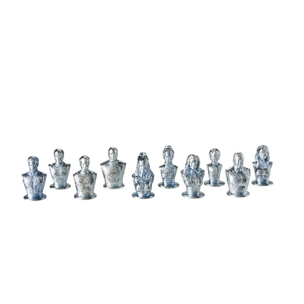 Fichas exclusivas del Monopoly Eternals representando símbolos y objetos de los héroes